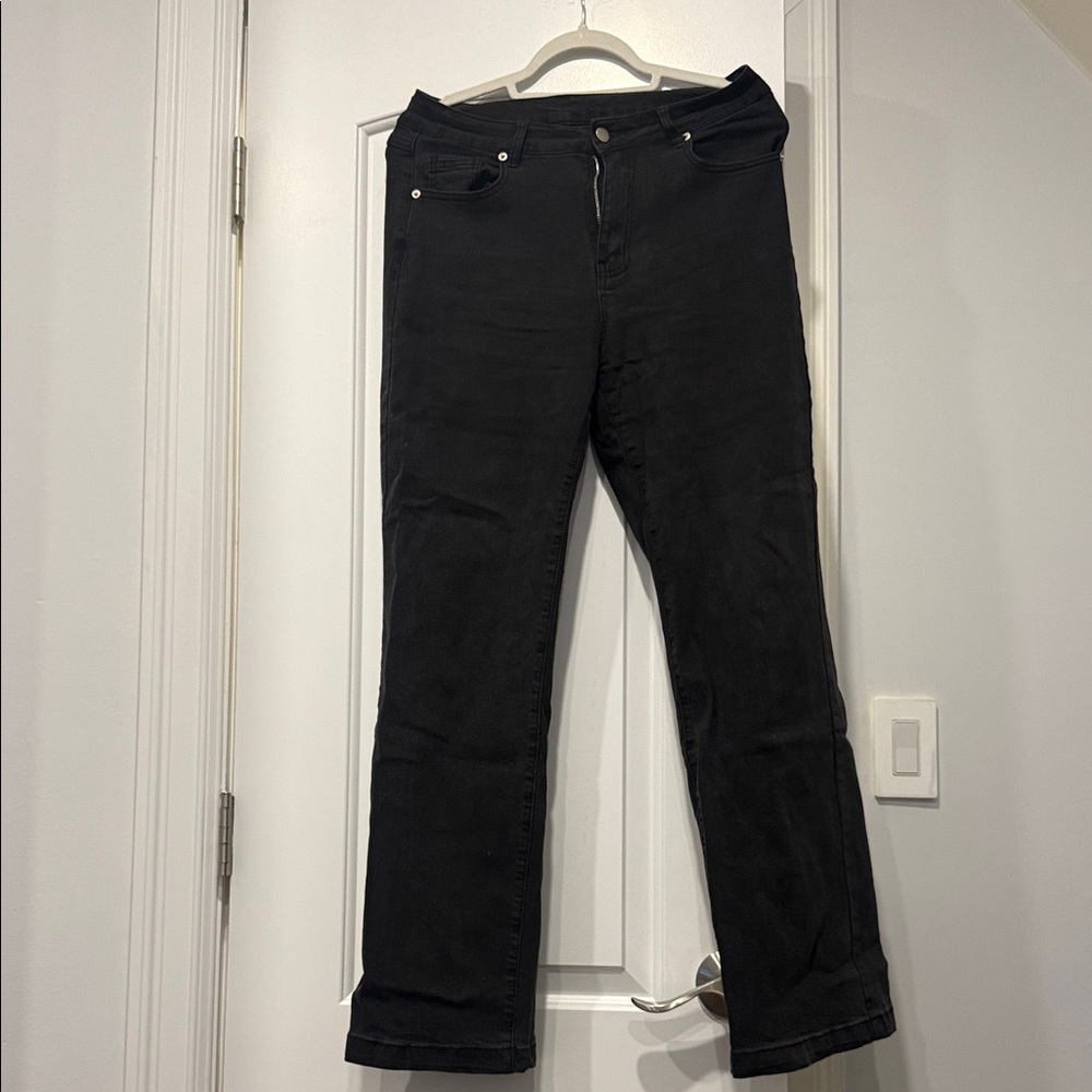 Black Straight-Leg Jeans